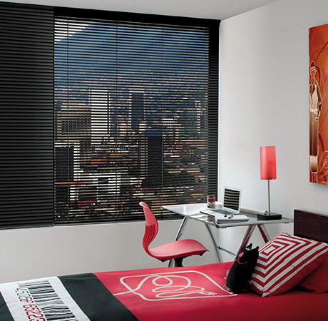 Tu espacio con estilo propio: Cortinas Enrollables para decorar