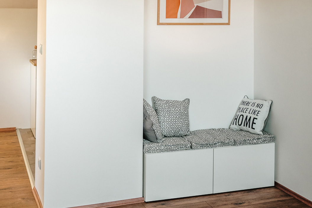 Utiliza muebles multifuncionales