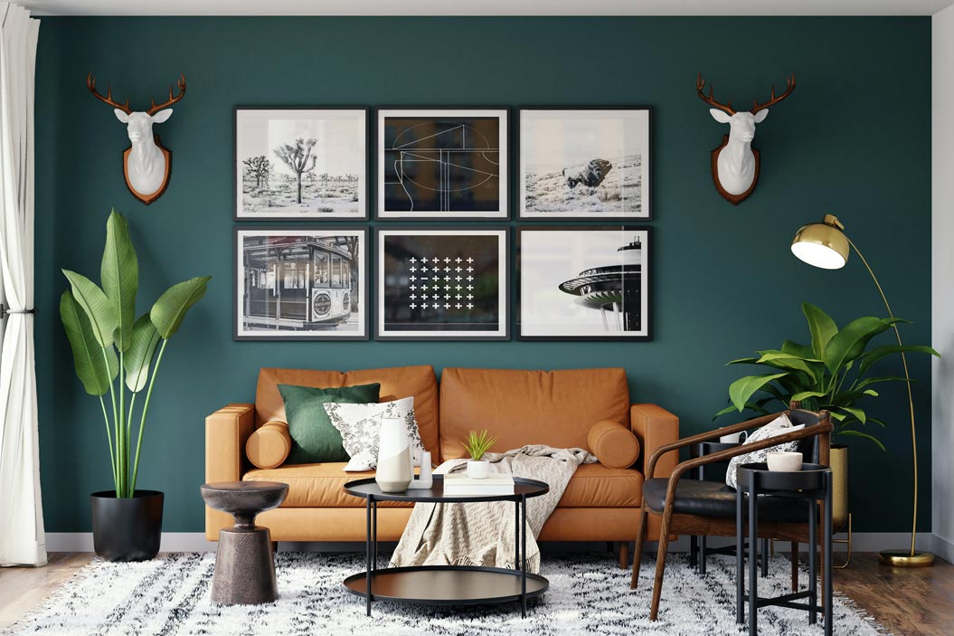 la pared detrás del sofá